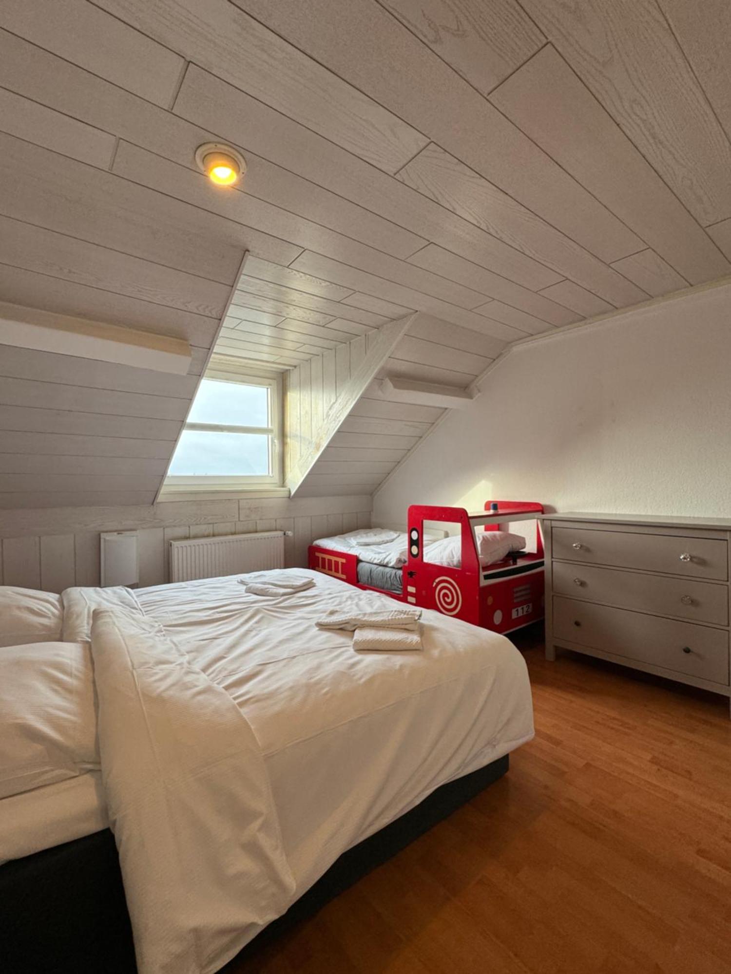 Der Schwan 7 - 3 Schlafzimmer - 2 Balkone - Zentral - 100 Qm Duren Exterior photo