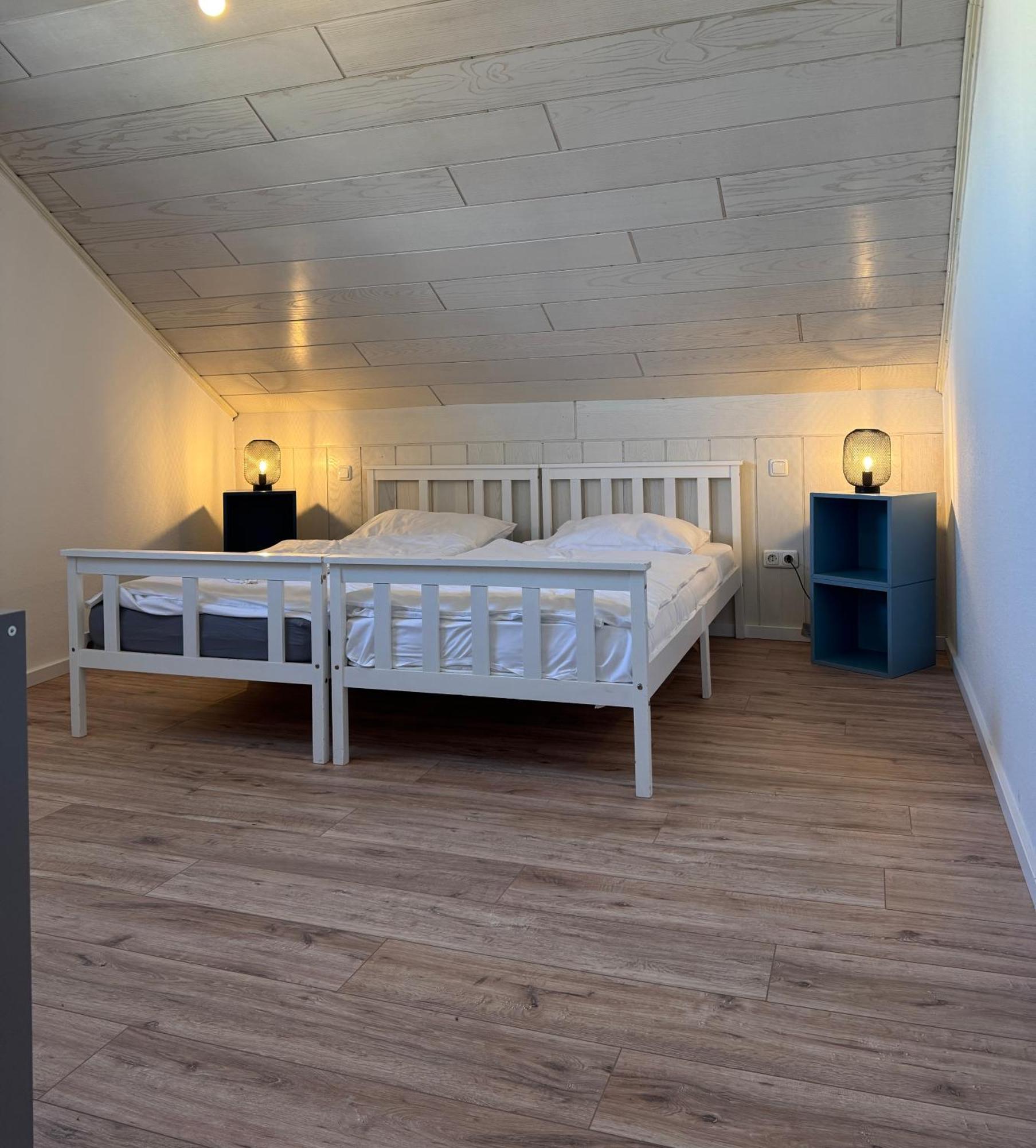 Der Schwan 7 - 3 Schlafzimmer - 2 Balkone - Zentral - 100 Qm Duren Exterior photo